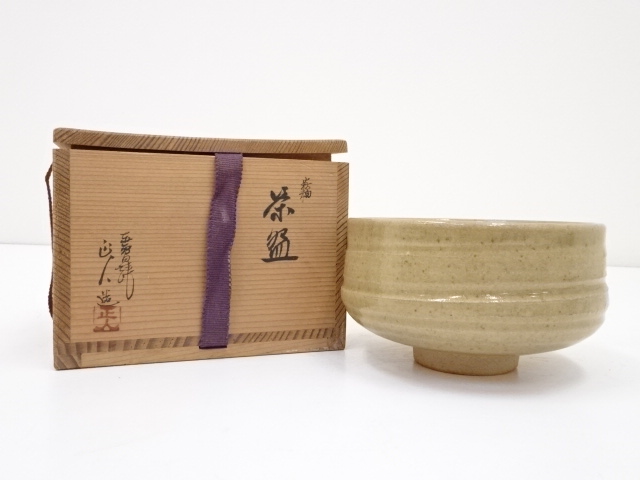 JAPANESE TEA CEREMONY / CHAWAN(TEA BOWL) / AKAHADA WARE / HAGI GLAZE / BY MASANDO OSHIO